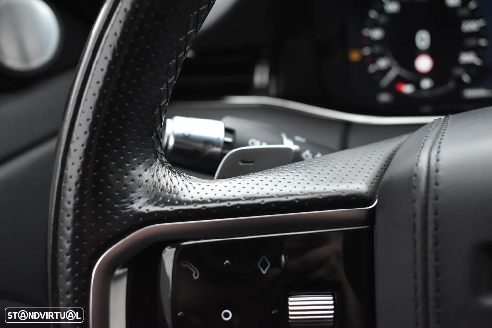 Land Rover Range Rover Evoque P300e R-Dynamic HSE - 33