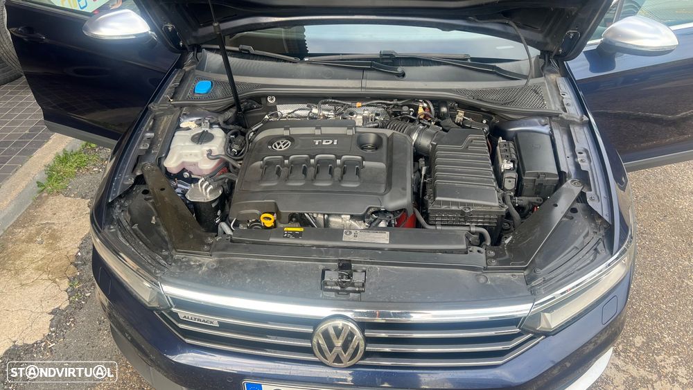 VW Passat Alltrack 2.0 TDi DSG 4Motion - 41