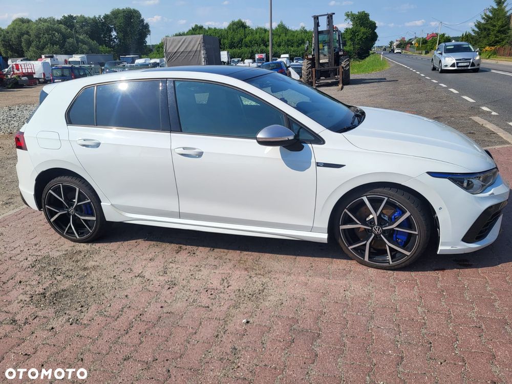 Volkswagen Golf - 4