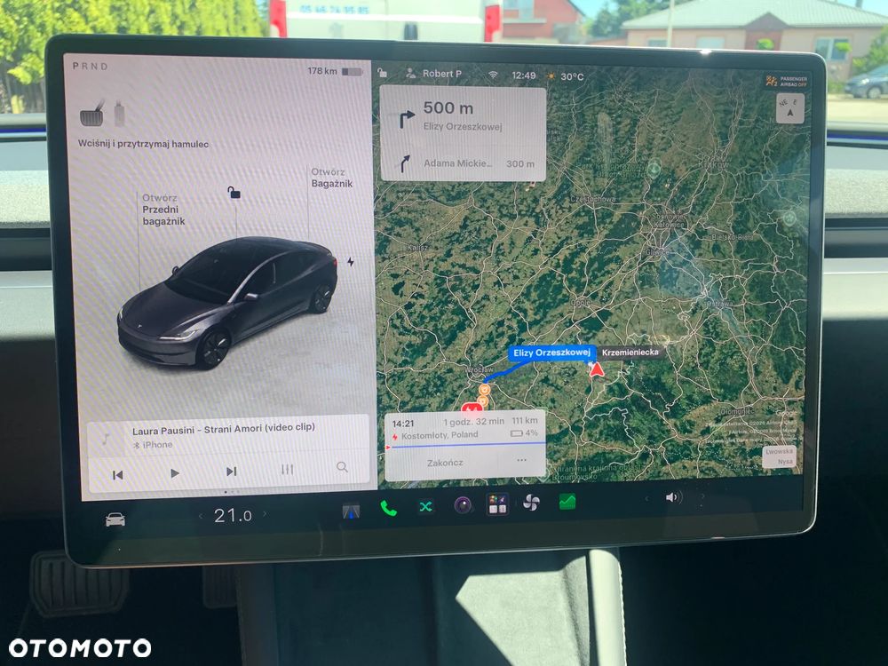 Tesla Model 3 AWD - 32
