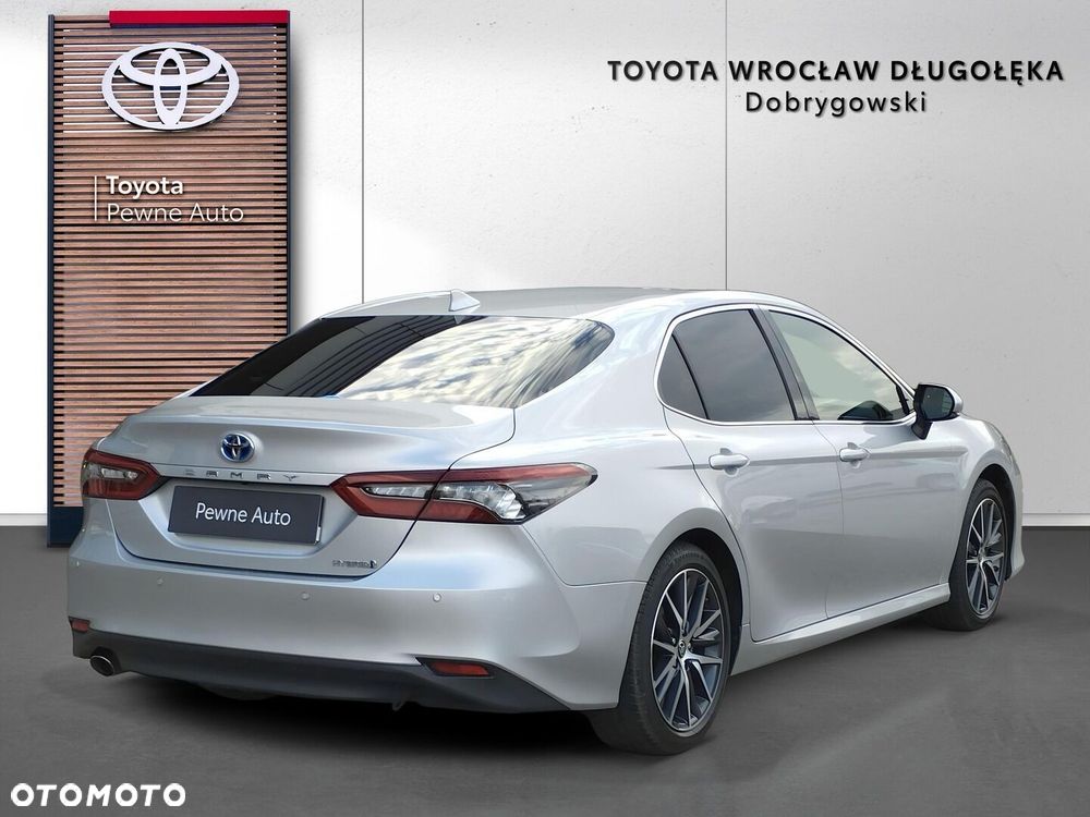 Toyota Camry 2.5 Hybrid Executive CVT - 3