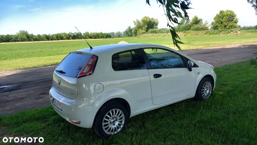 Fiat Punto 1.4 Easy S&S - 15