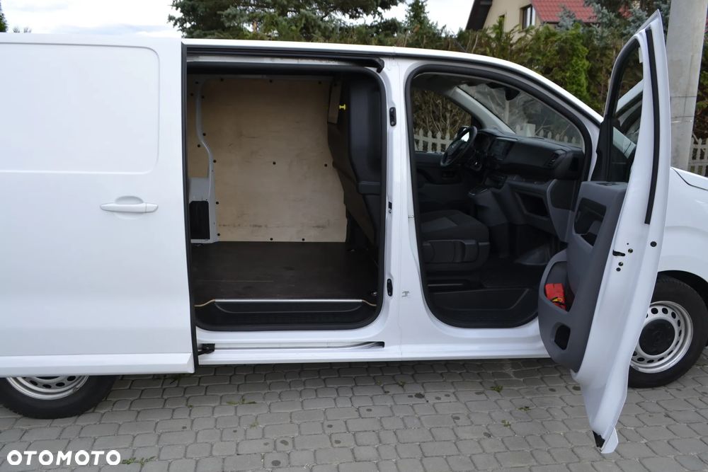 Opel Vivaro e - 13