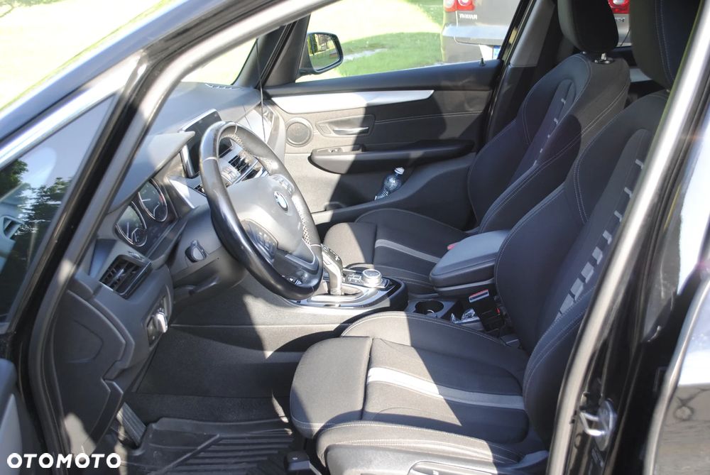 BMW Seria 2 218d Sport-Aut M Sport - 9