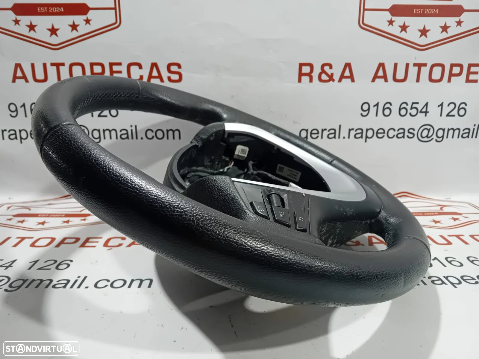 Volante Sem Airbag BMW Série 1 / 3 F20 F21 F30 F31 com Cromado Original - 3