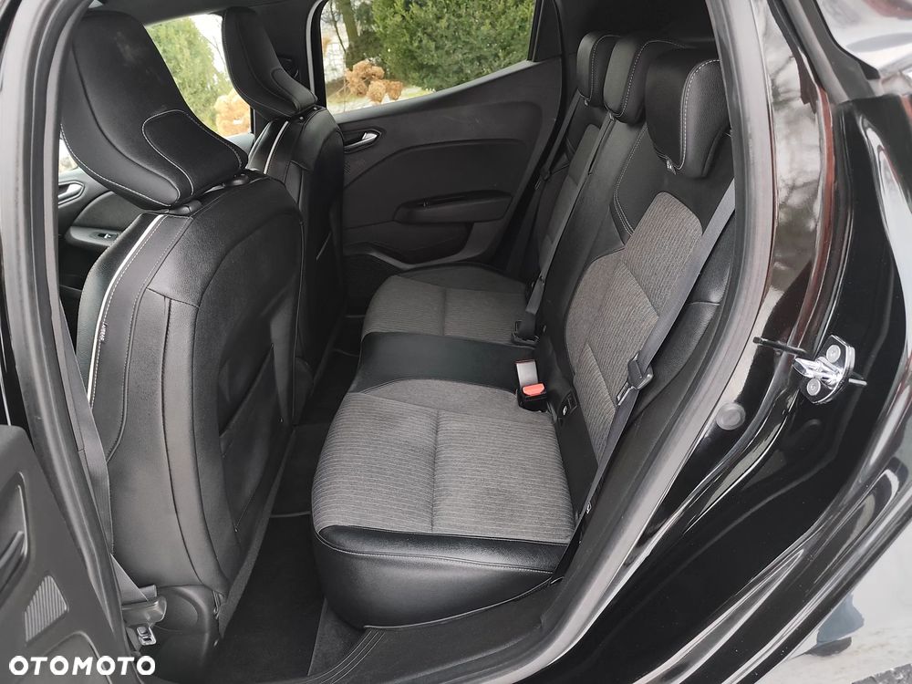 Renault Clio BLUE dCi 85 BUSINESS EDITION - 27