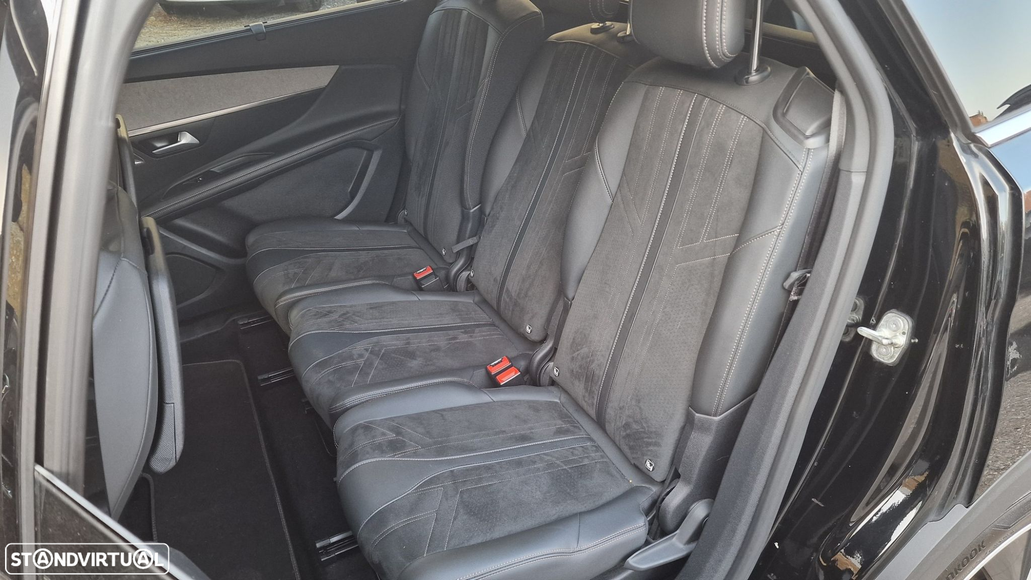 Peugeot 5008 1.5 BlueHDi GT Pack EAT8 - 40
