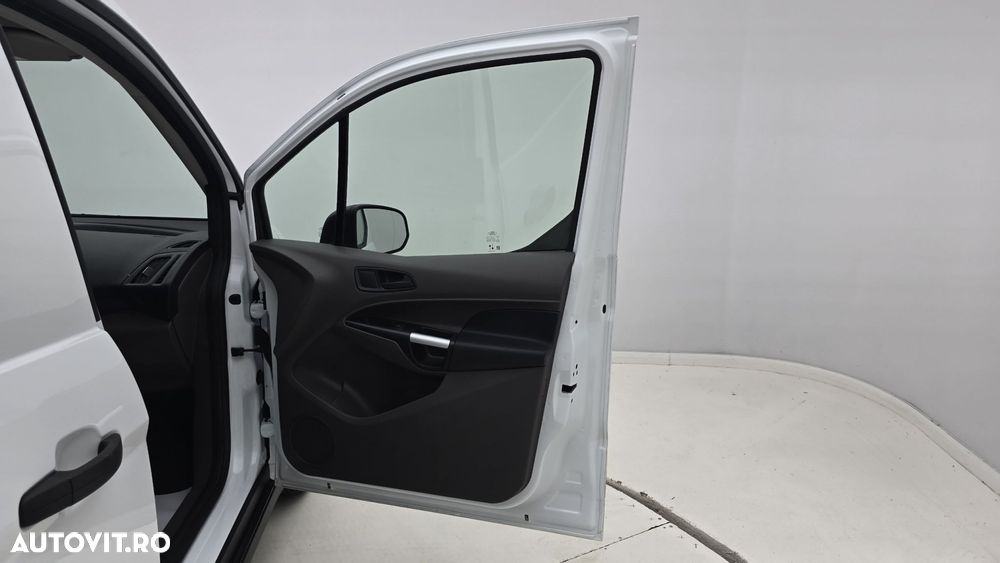 Ford Transit Connect - 18