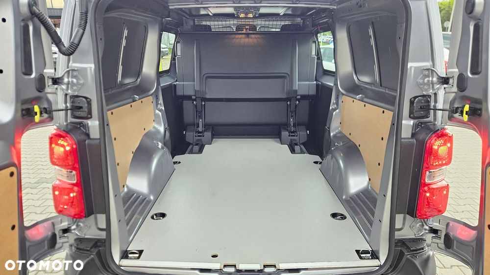 Opel Vivaro - 2
