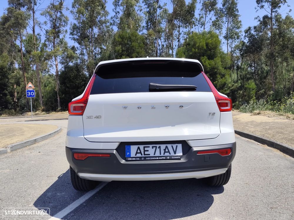 Volvo XC 40 1.5 T2 Momentum Core - 3