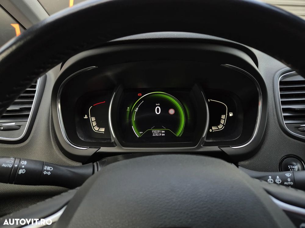 Renault Grand Scenic ENERGY TCe 140 LIMITED - 16