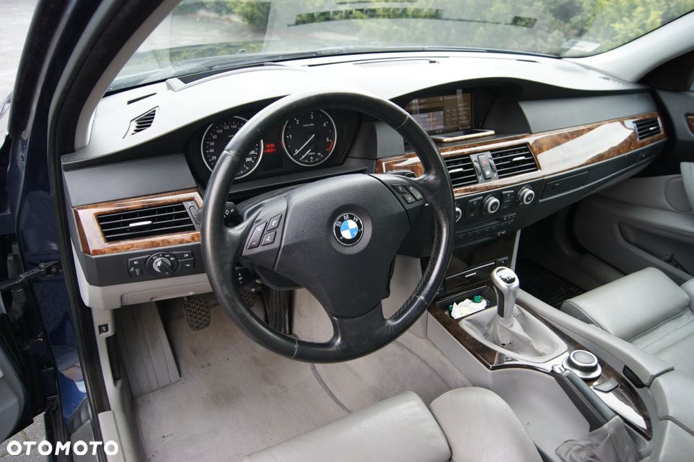 BMW Seria 5 525d Edition Sport