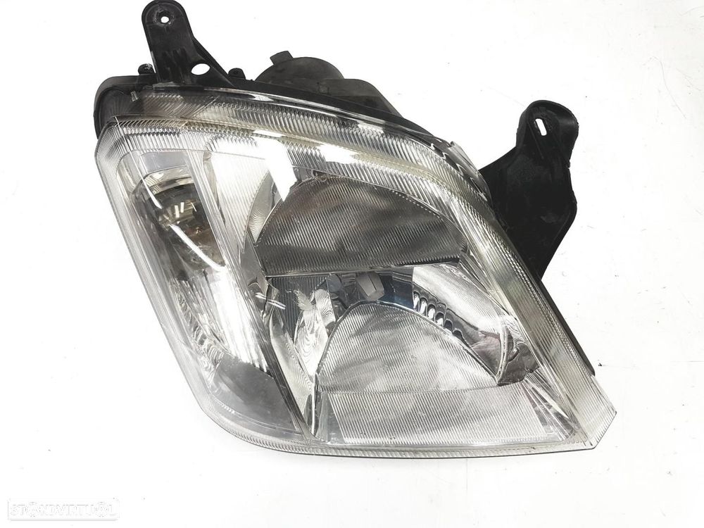 FAROL DIREITO OPEL MERIVA - 1