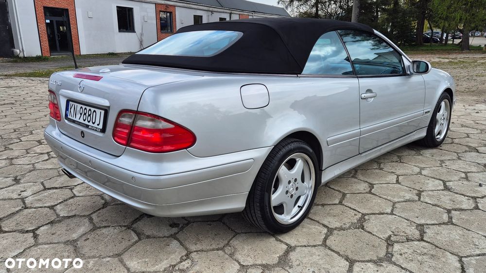 Mercedes-Benz CLK 430 - 13