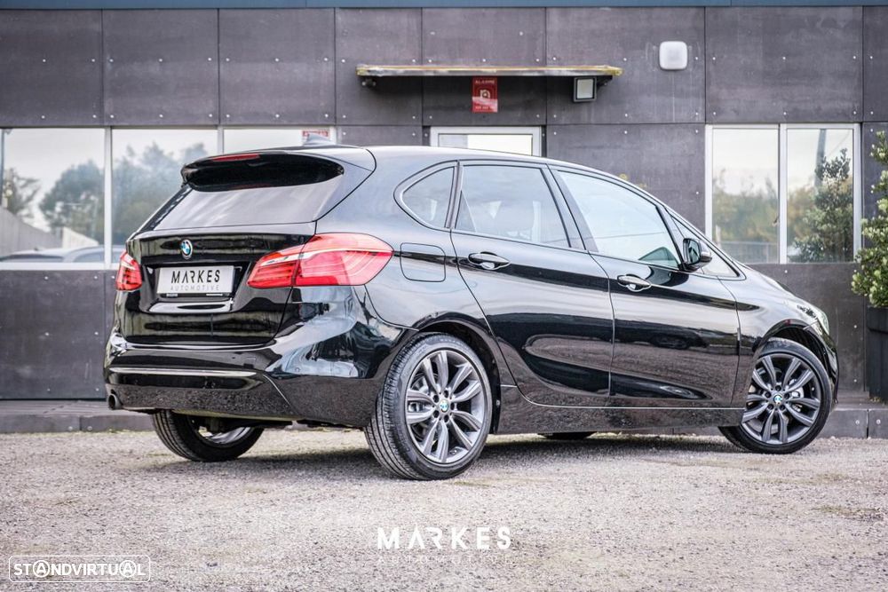 BMW 218 Active Tourer - 12