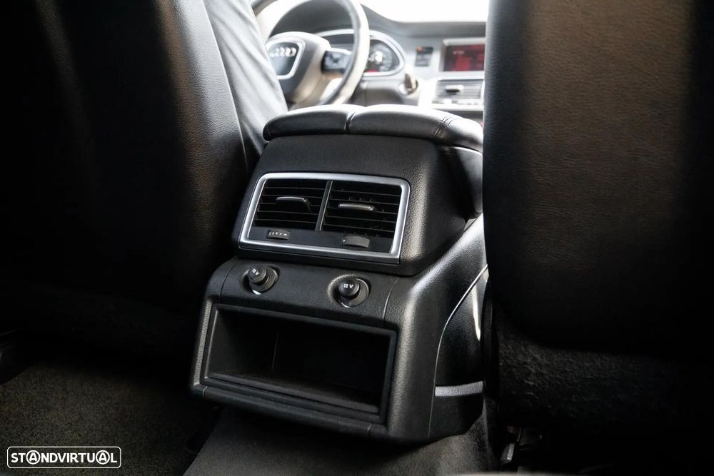 Audi Q7 3.0 TDI DPF quattro tiptronic - 31