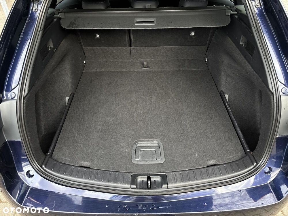 Toyota Corolla 1.8 Hybrid Style - 14