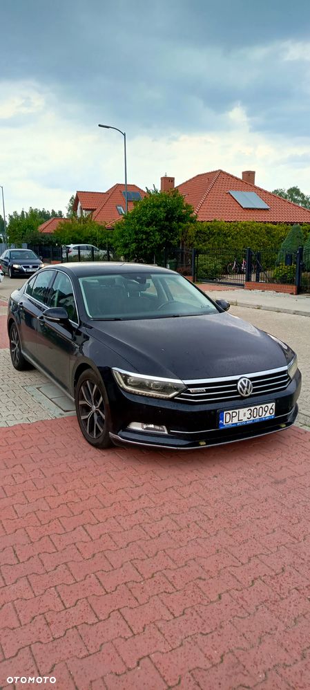 Volkswagen Passat 2.0 TDI Bi-Turbo BMT 4Mot Highline DSG - 4