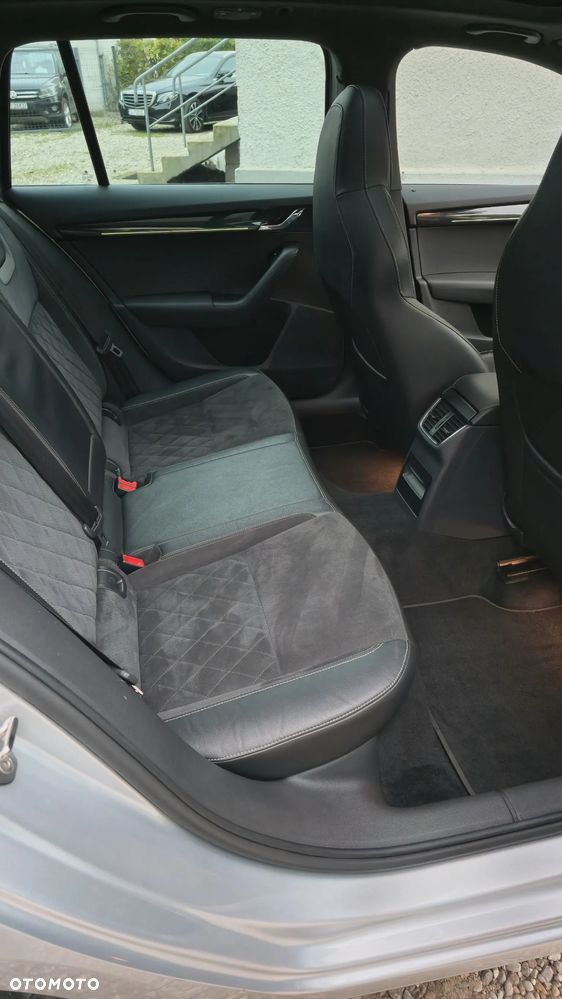 Skoda Octavia 2.0 TDI RS EU6 - 18