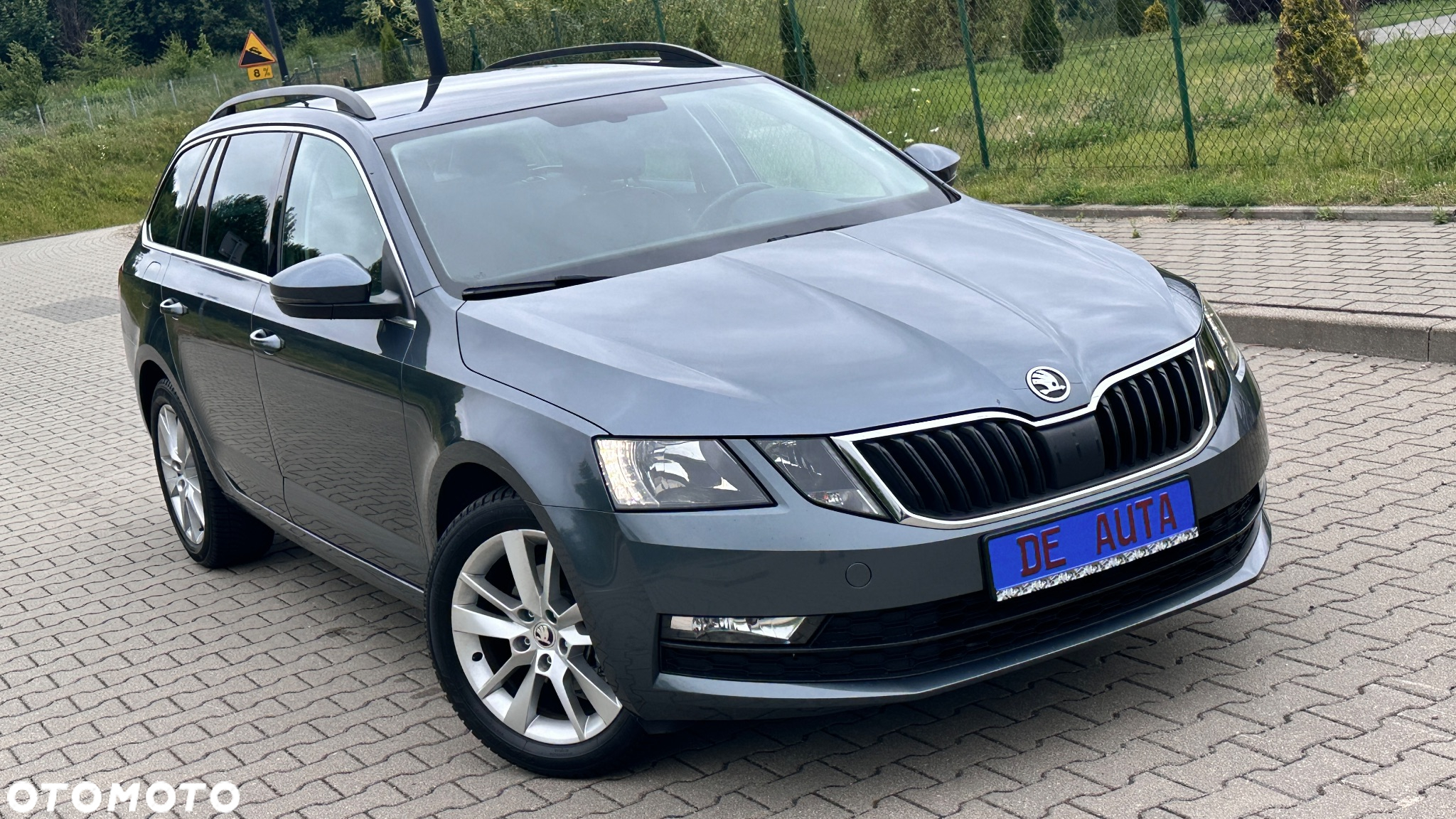 Skoda Octavia 1.5 TSI ACT DSG Style - 9