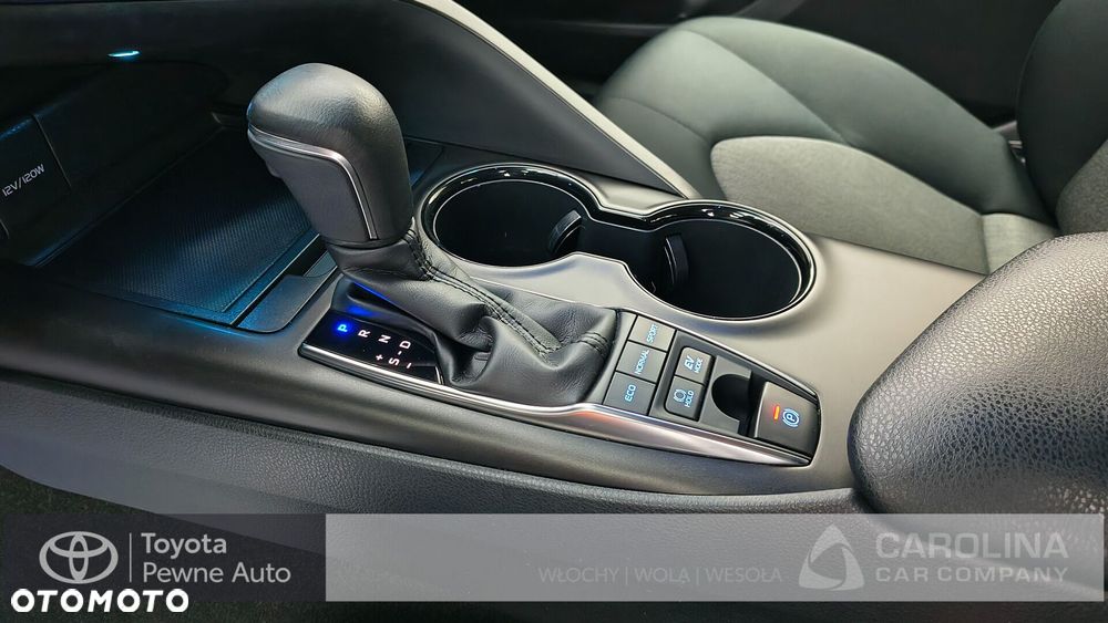 Toyota Camry 2.5 Hybrid Comfort CVT - 7