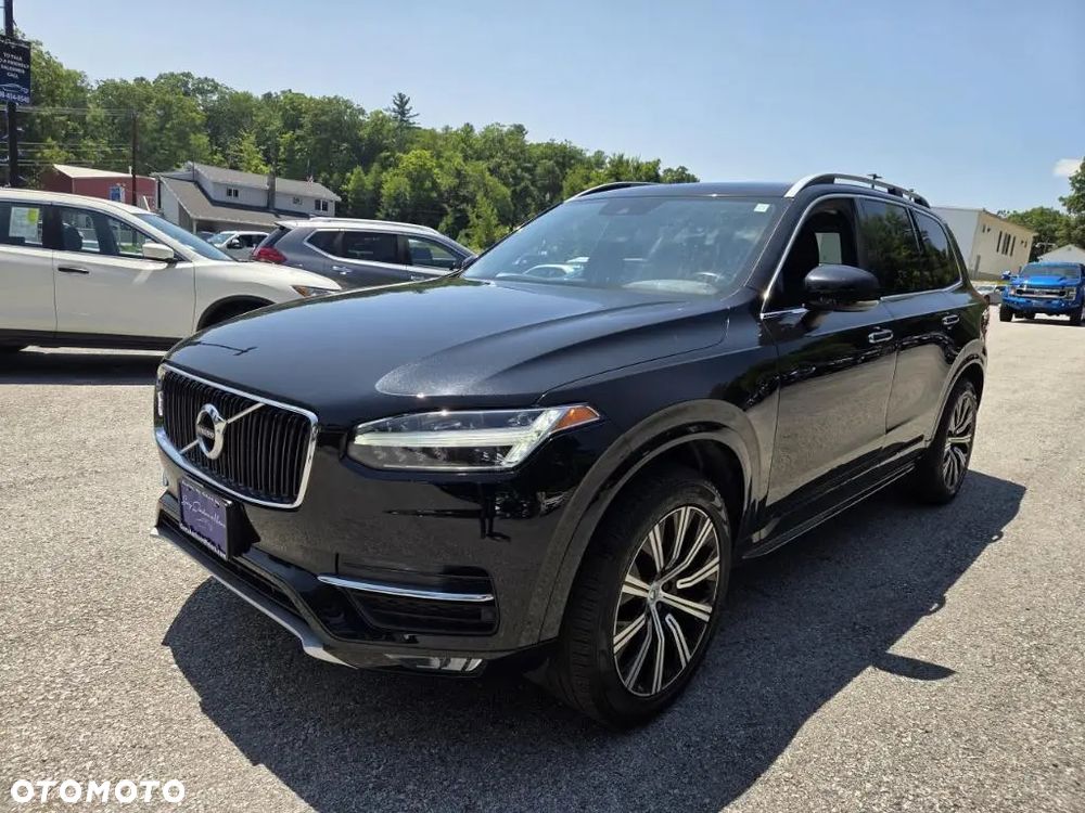 Volvo XC 90 - 8
