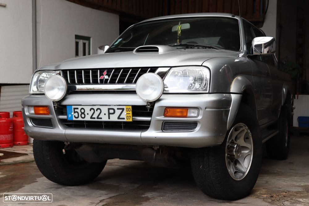 Mitsubishi L200 2.5 TD Strakar CD - 12