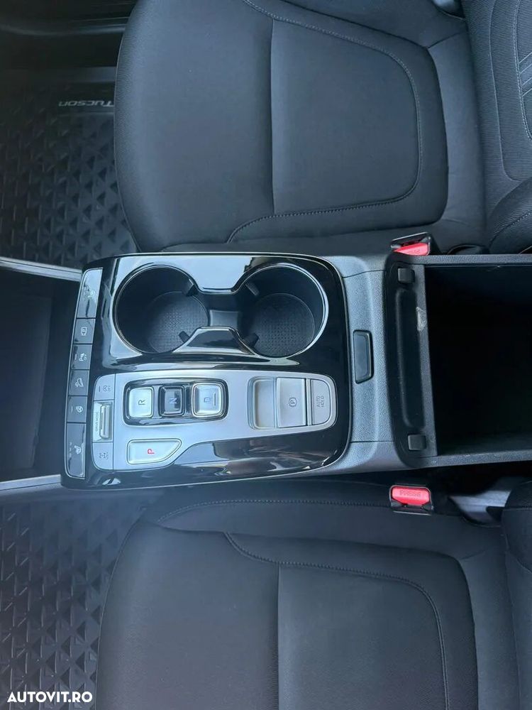 Hyundai Tucson M-Hybrid 1.6 l 180 CP 4WD 7DCT Style - 17