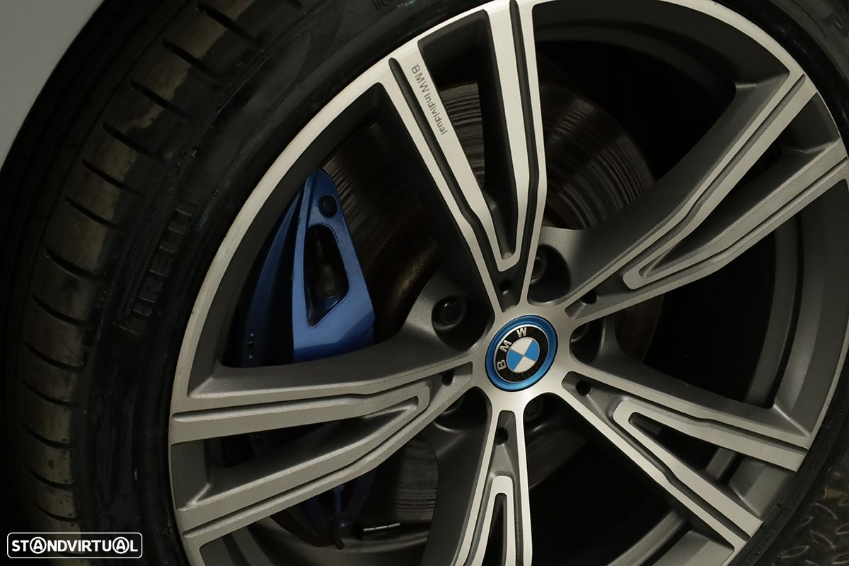 BMW 330 e Touring Pack M Auto - 6
