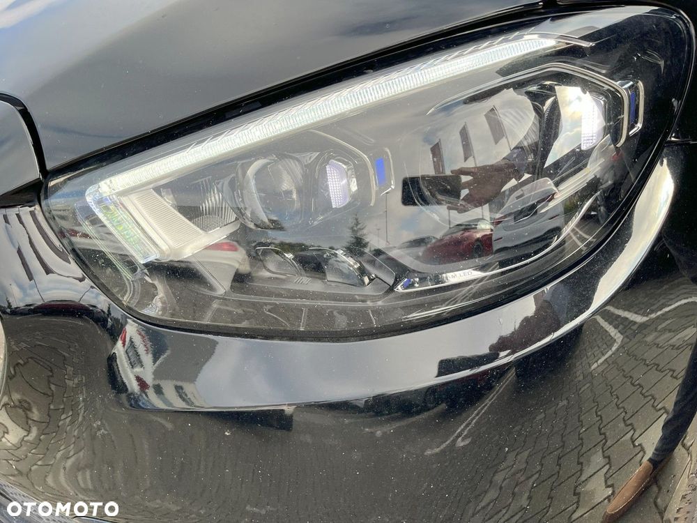 Mercedes-Benz Klasa E - 9