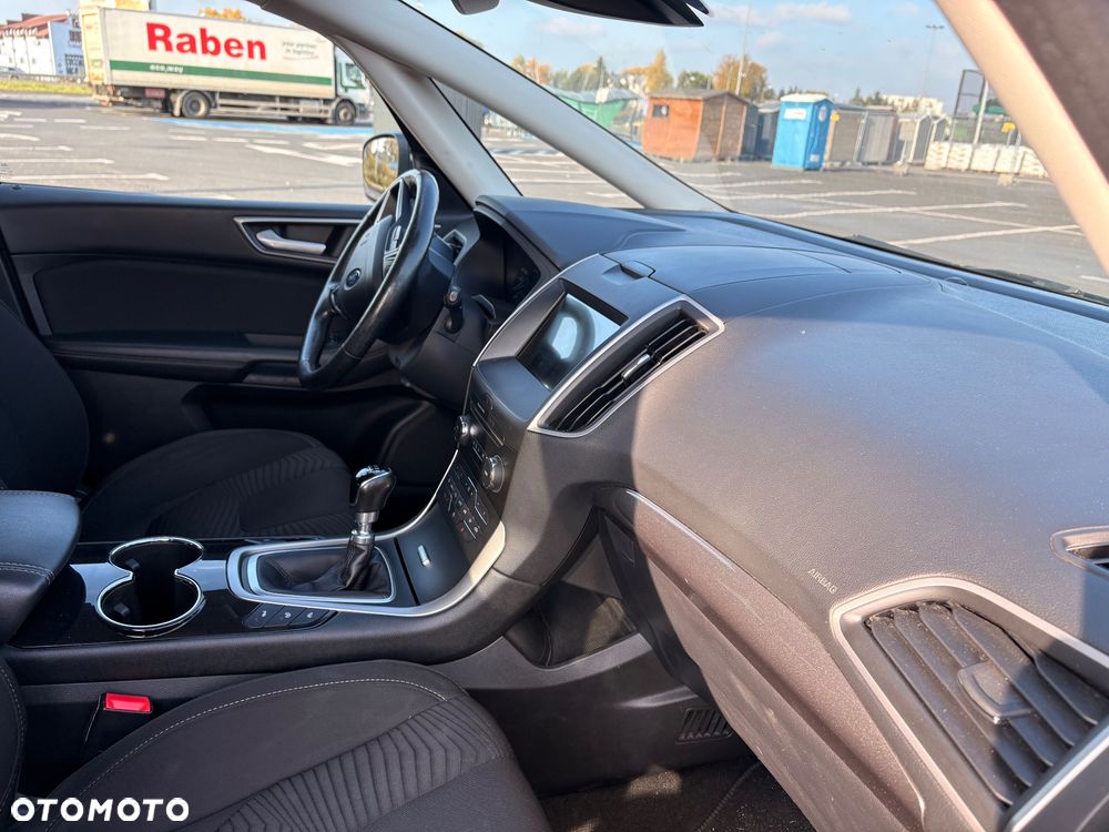 Ford S-Max - 9