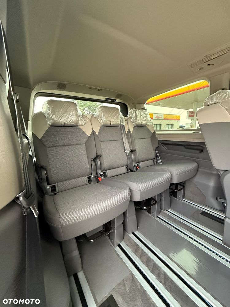 Volkswagen Multivan 2.0 TDI L2 Family DSG - 31