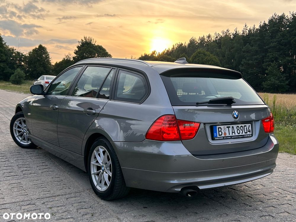 BMW Seria 3 316d Edition Luxury Line Purity - 9