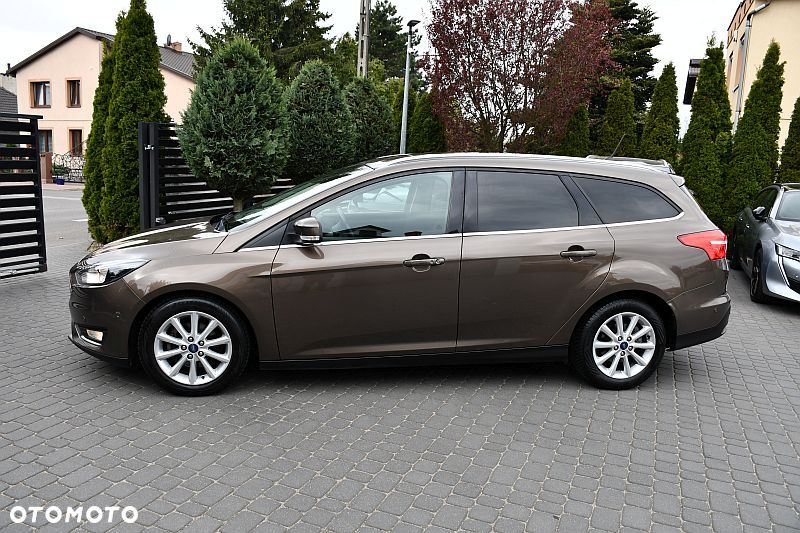 Ford Focus 1.5 EcoBlue Start-Stopp-System TITANIUM DESIGN - 29