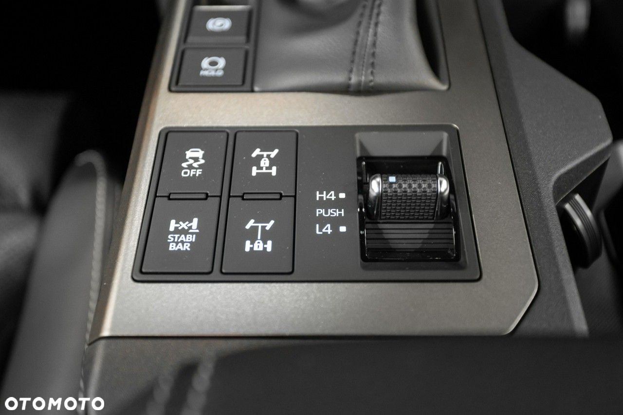 Toyota Land Cruiser LC 2.8 D-4D Executive - 30