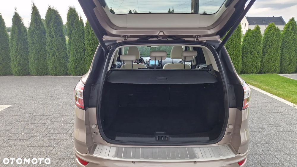 Ford Kuga 1.5 EcoBoost 4x4 Vignale - 38