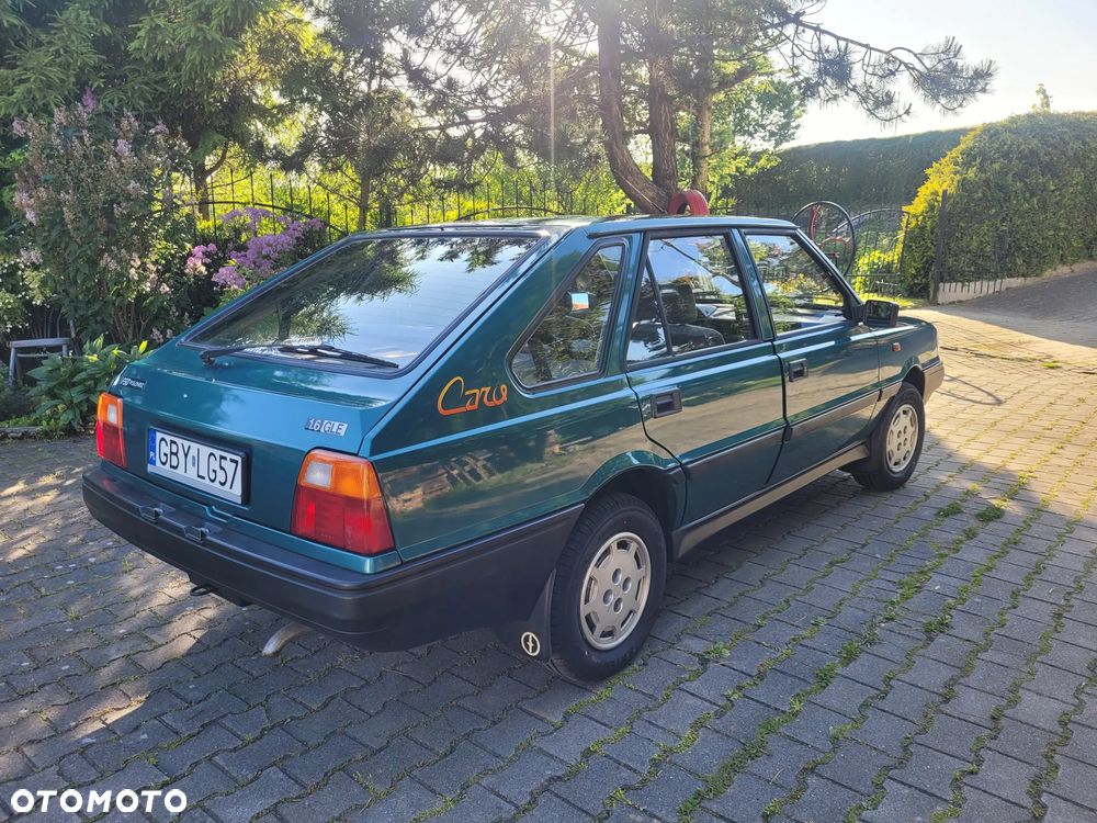 Polonez Caro - 12