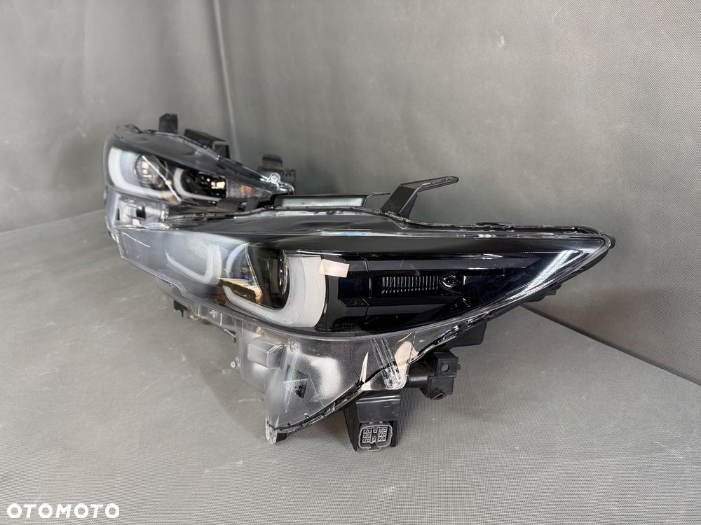 Używany Lampy przednie - 2 500 PLN - Otomoto.pl