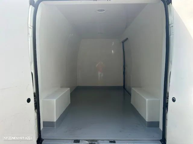 Peugeot BOXER L2H3 2.2 HDI 130 CV ISOTÉRMICA - 8