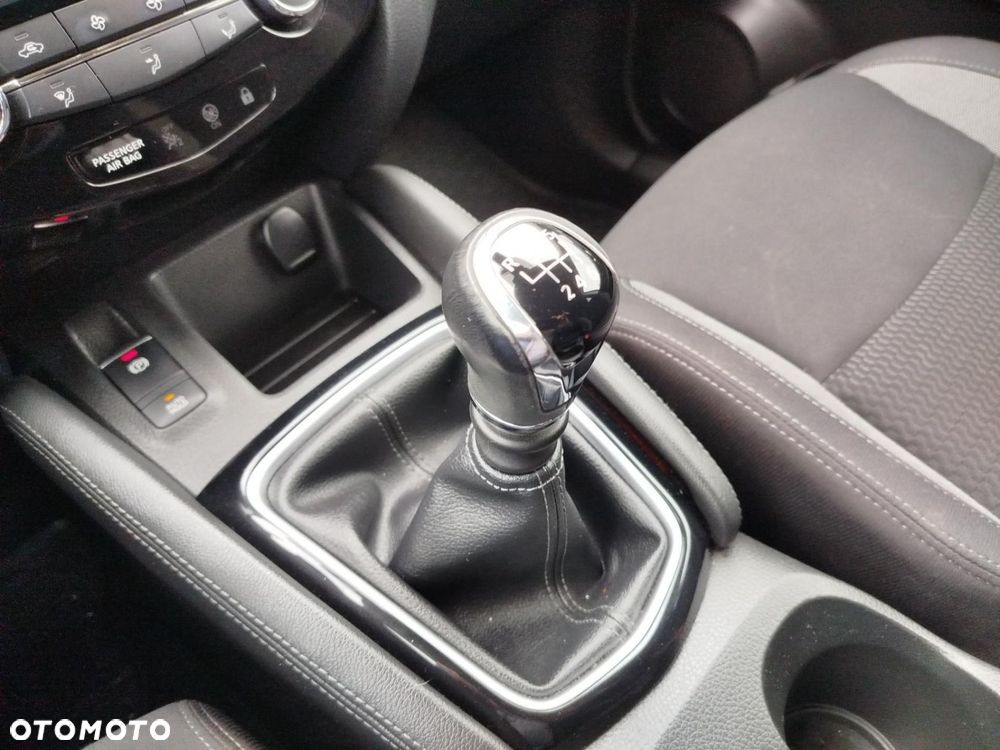Nissan Qashqai - 15
