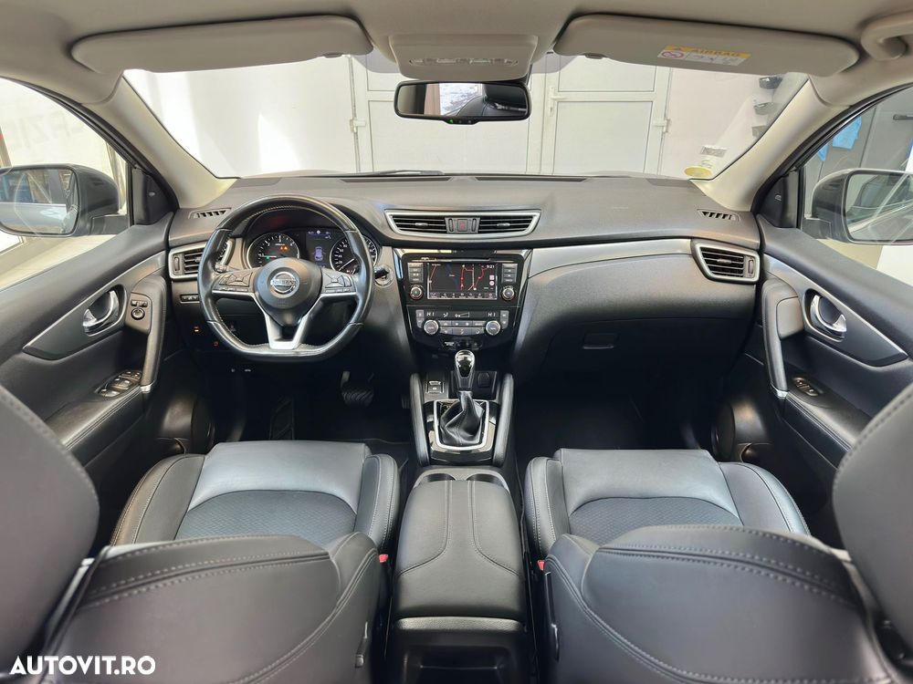 Nissan Qashqai 1.7 dCi Xtronic ALL-MODE 4x4i TEKNA+ - 6