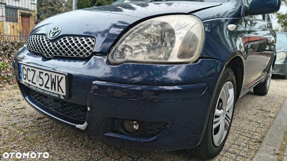 Toyota Yaris - 17