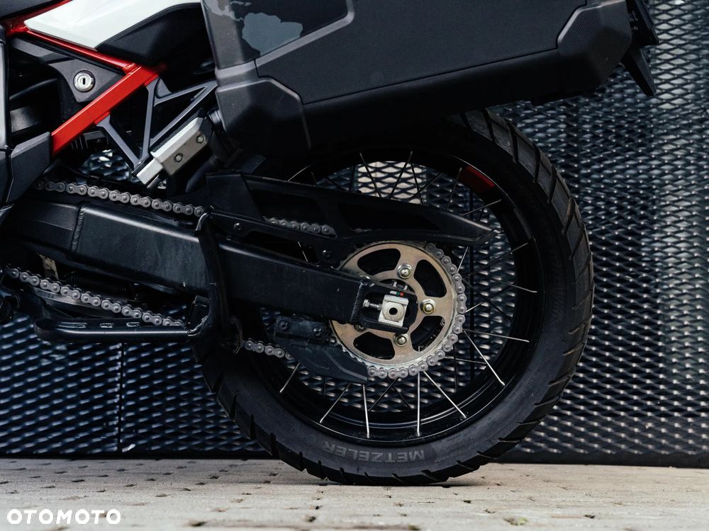 Honda CRF - 9