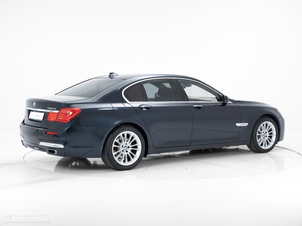 BMW 740 - 4