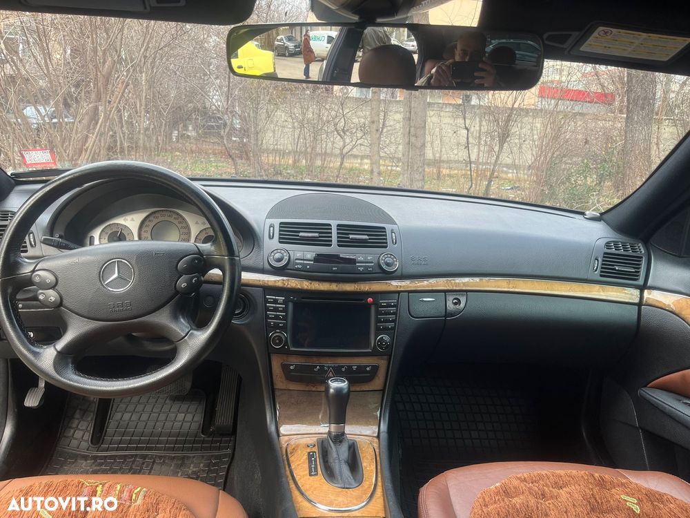 Mercedes-Benz E 320 CDI 7G-TRONIC Avantgarde - 6
