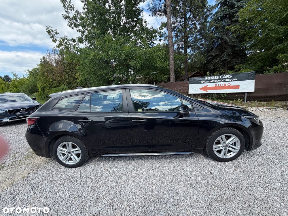Toyota Corolla 1.8 Hybrid Comfort - 12