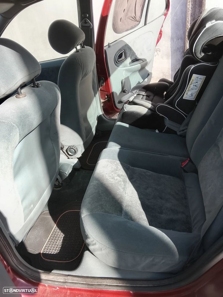 Renault Mégane Classic 1.4 RT - 8