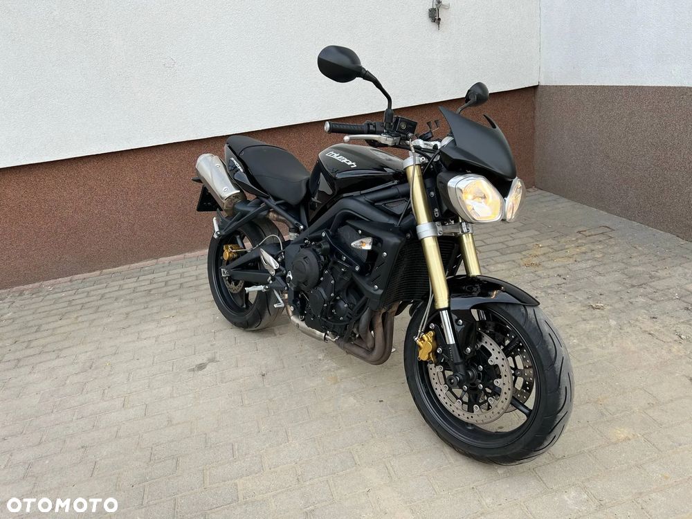 Triumph Street Triple - 31