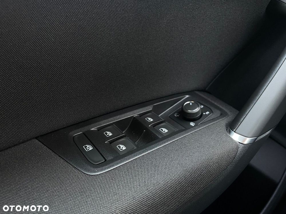 Volkswagen Touran 1.5 TSI EVO Highline DSG - 23