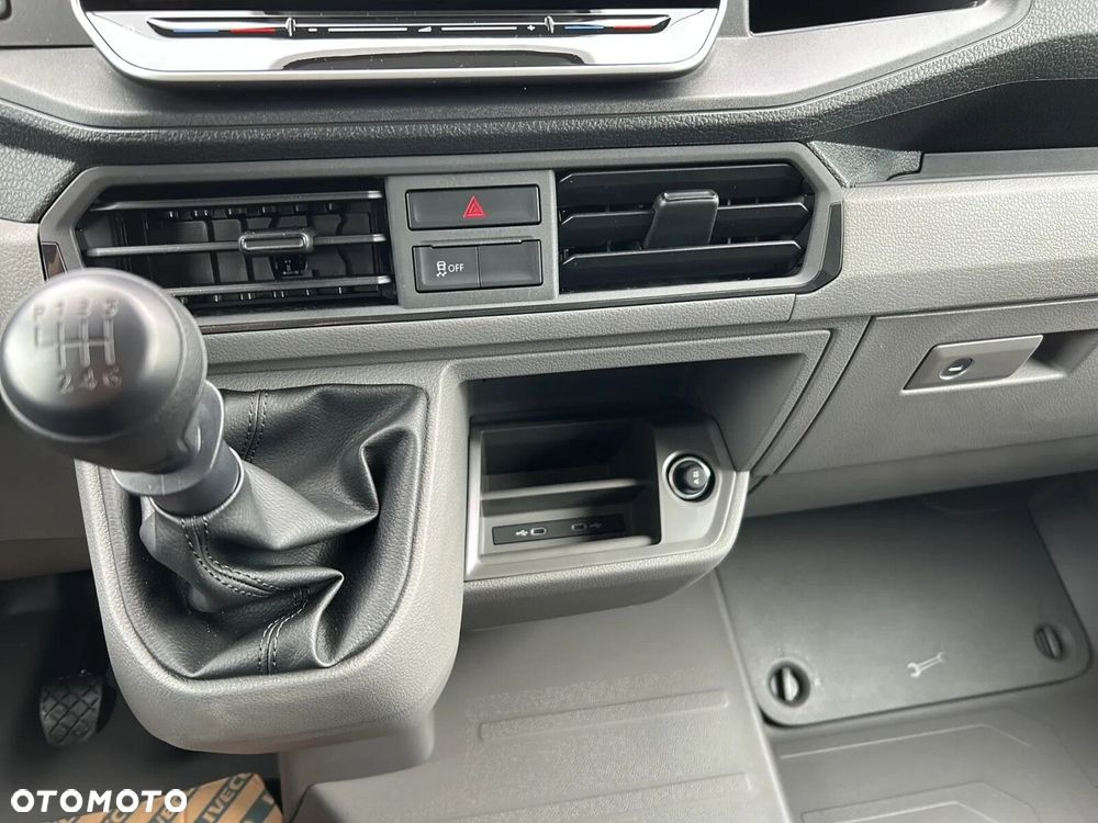 Volkswagen Crafter 50 SKRZYNIOWY/DMC=3,5t, 2.0 TDI 163 KM r. o. 4490mm - 28